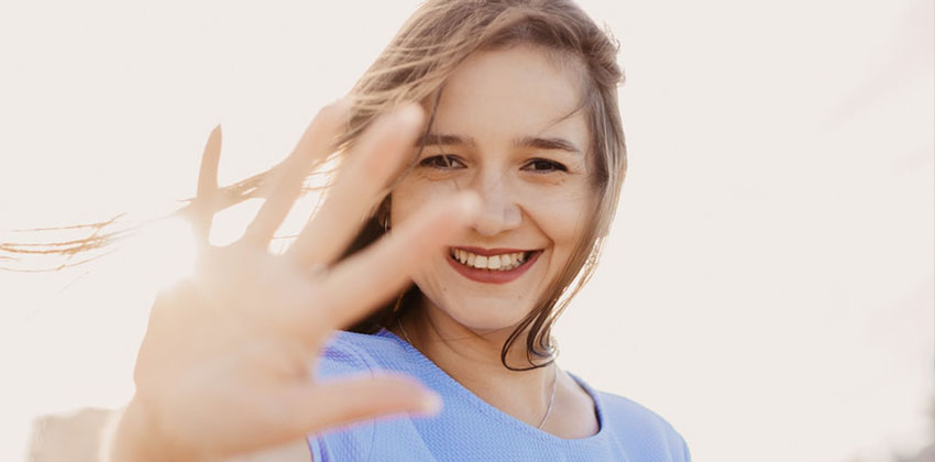 Rèn Luyện Đôi Mắt Biết Cười, Thắp Sáng Thế Giới Của Những Người Quanh Bạn